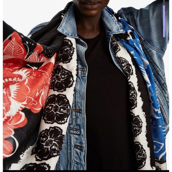 DESIGUAL Galactic Floral Print Scarf & wrap rectangular viscose black blue red - Picture 1 of 16